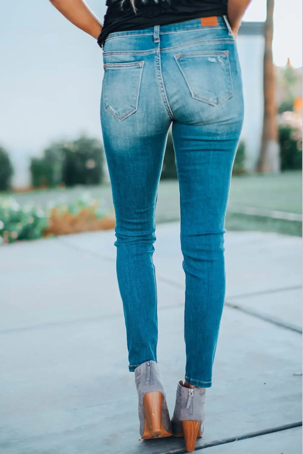 Women's Fashion Red Plaid Patch Destroyed Skinny Jeans - GLR SHOPPING