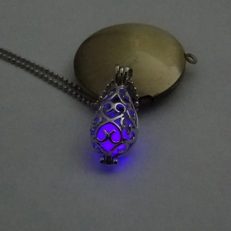 Moon Glowing Necklace - GLR SHOPPING
