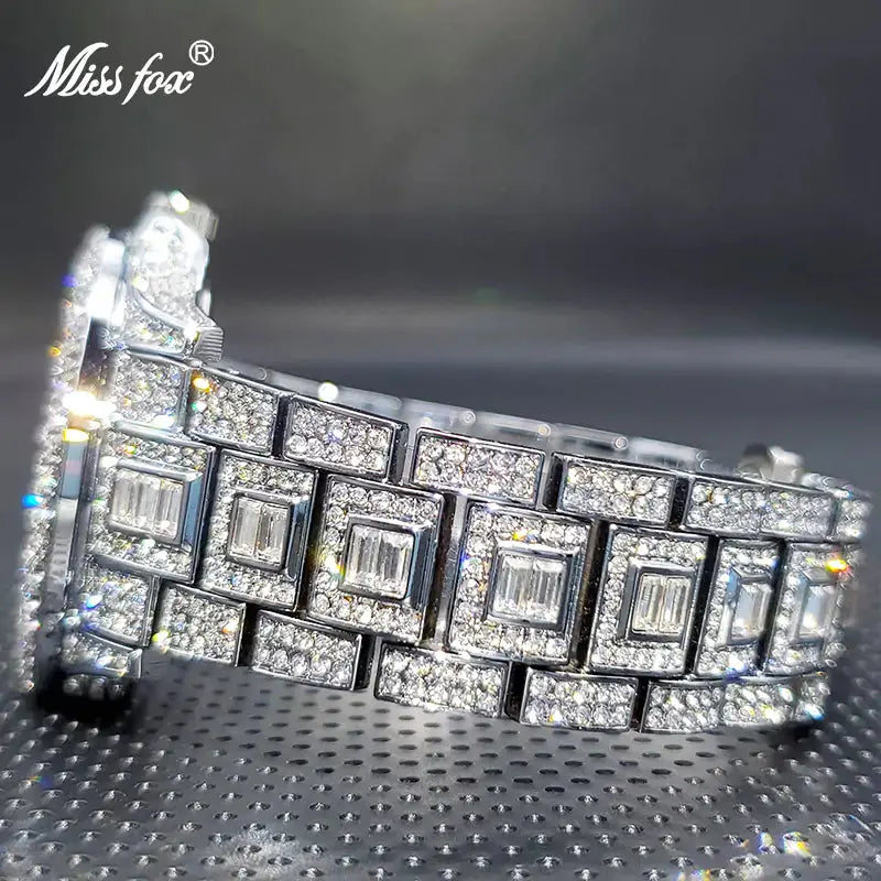 Men's Calendar Quartz  Diamond Watch - GLR SHOPPING
